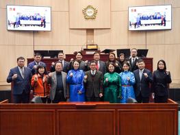 동대문구의회, 몽골 바양걸구의회 의원 방문단 접견 기사 이미지