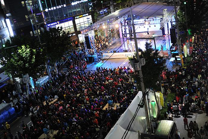2016 제5회 세계거리춤축제 페막식 모습사진 동대문 이슈