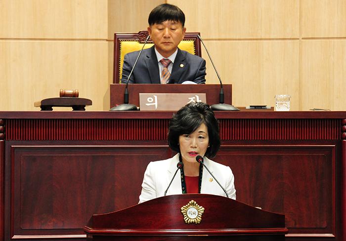 이의안 구의원 구정질문 모습사진 동대문 이슈
