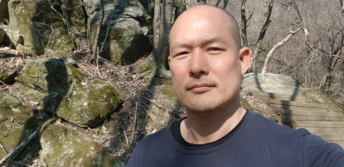 강사 윤동환