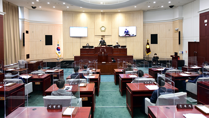 동대문구의회 제302회 정례회 2차 본회의 모습