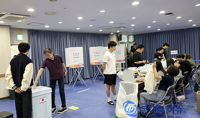 [제21대 대선 사전투표] 15,423만여 명 참여해 투표율 34.74%...동대문구 33.79% 기사 이미지