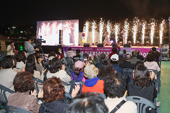 “도심 속 물길에서 펼쳐진 수상스포츠 한마당” 기사 이미지