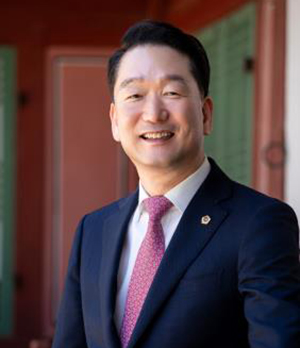 김태수 서울시의회 주택공간위원장, “남의 공을 가로채는 탐천지공(貪天之功)” 기사 이미지