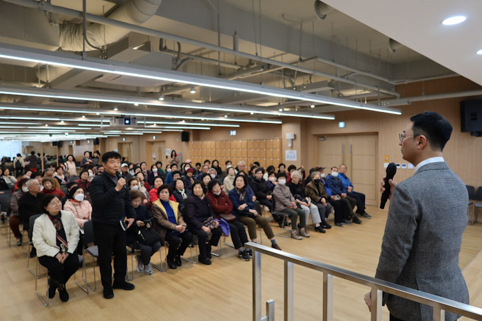서울 동부병원, 치매 예방 건강특강 개최 기사 이미지
