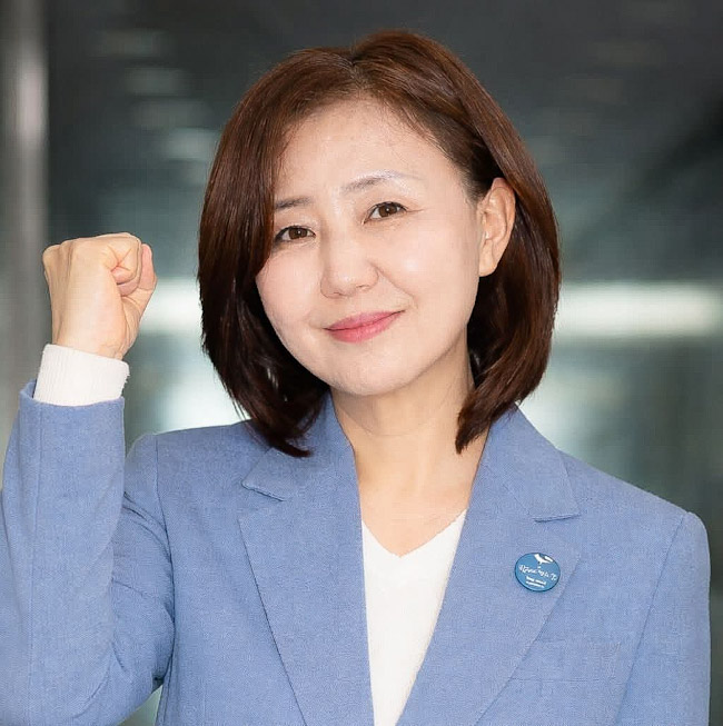 허윤정, 서울시의회 비례대표 출마… “말이 아닌 실행으로 서울을 바꾼다” 기사 이미지