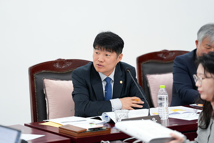 [특집 인터뷰] 장성운 동대문구의회 운영위원장, “공부하고 일하는 의회 만들겠습니다” 기사 이미지