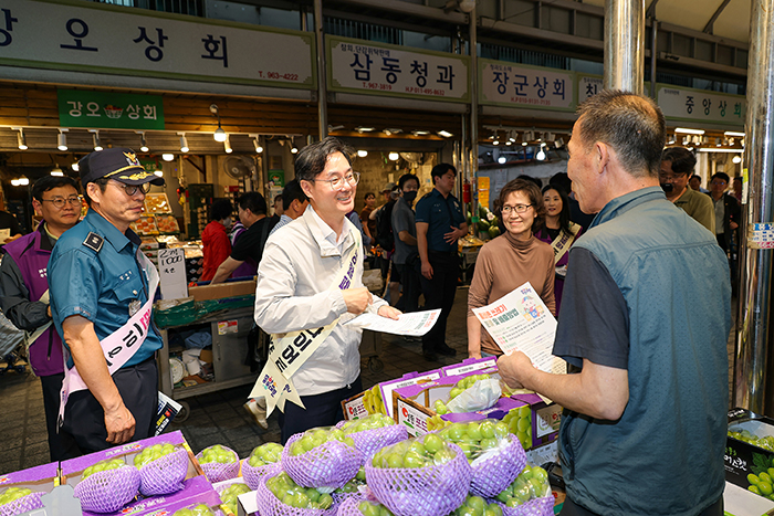 동대문구, 추석 앞두고 전통시장·역세권 ‘야간 환경순찰’